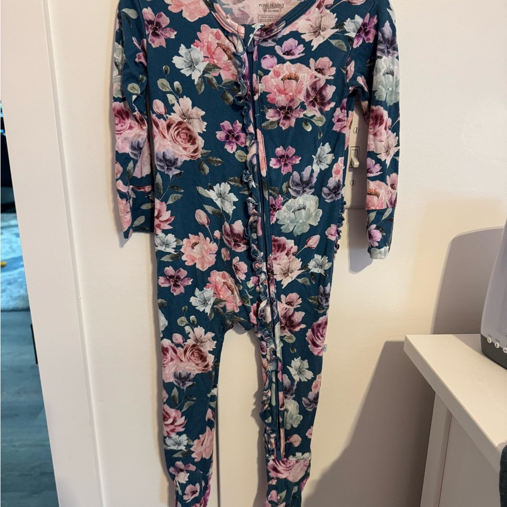 Posh Peanut, floral footie 18-24 months